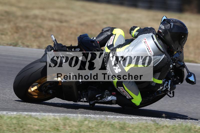 Archiv-2022/50 09.08.2022 MSS und TÖFF Track Day ADR/Gruppe rot/backside